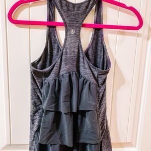 Lululemon tank